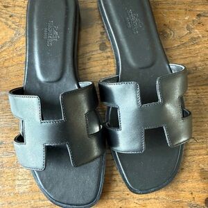 Hermes Black Women's Sandals